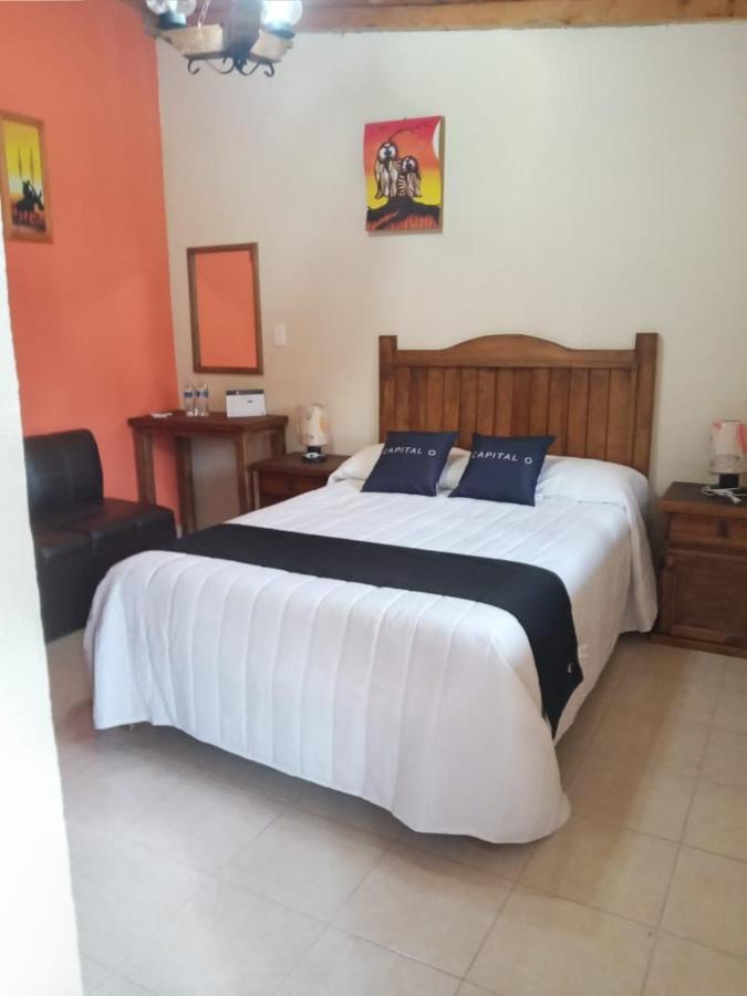 Casa Manning Y Salon La Troje Hotel Omitlan de Juarez Екстериор снимка