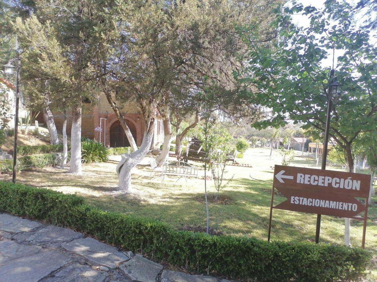 Casa Manning Y Salon La Troje Hotel Omitlan de Juarez Екстериор снимка
