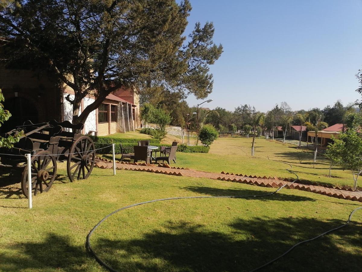 Casa Manning Y Salon La Troje Hotel Omitlan de Juarez Екстериор снимка