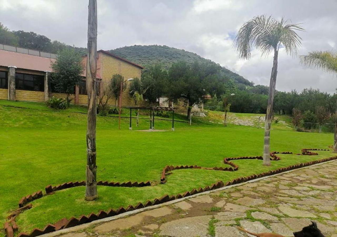 Casa Manning Y Salon La Troje Hotel Omitlan de Juarez Екстериор снимка